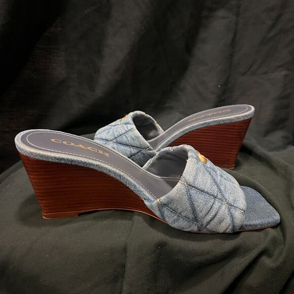 -PRE LOVED- COACH EMMA QUILTED DENIM WEDGE IN INDIGO DENIM SZ 9 - Picture 6 of 9